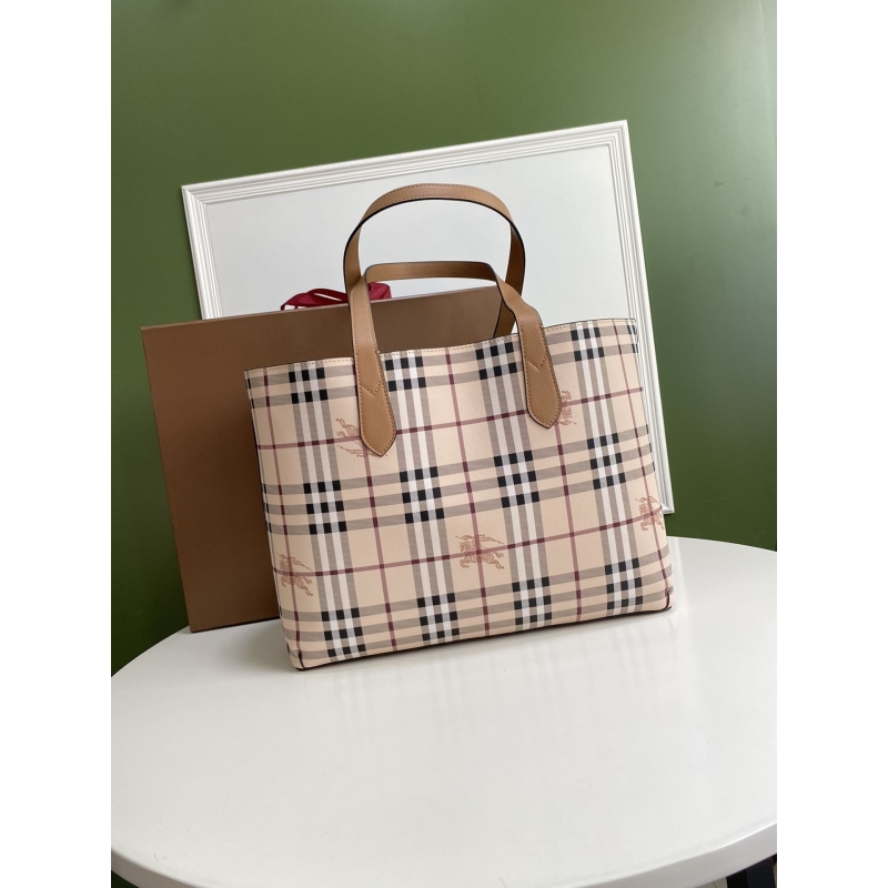 B**rry shopping bags